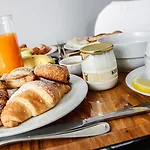 Art Pasitea Hotel 4*