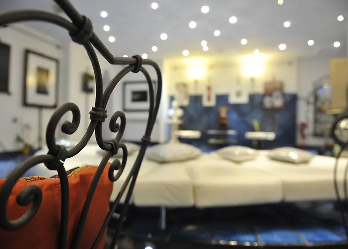 Art Pasitea Hotel 4*